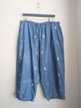 Vintage Jane Ashley embroidered flip flop sandal denim capri pant